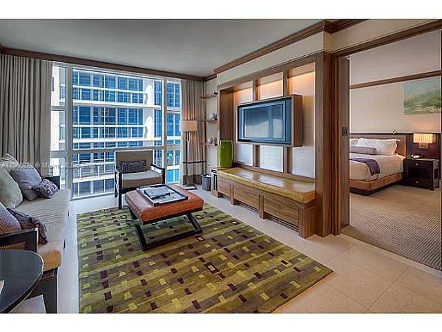 CENTRAL CARILLON BEACH CO - Residential Lease