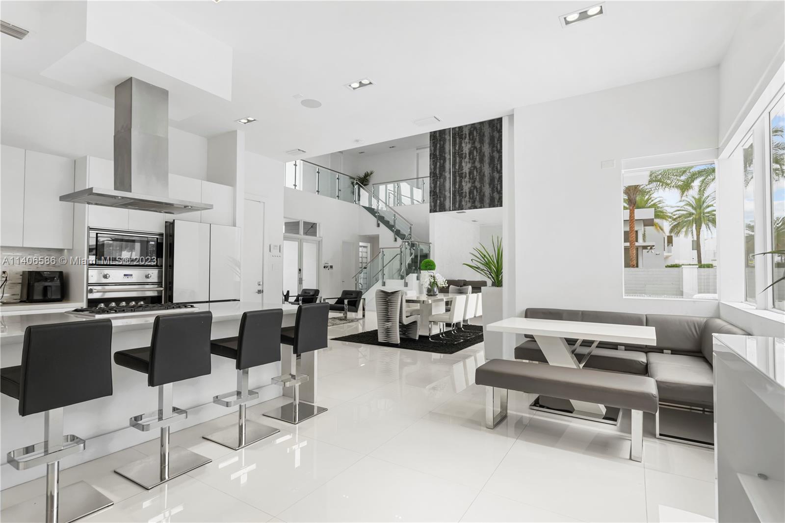 DORAL COMMONS RESIDENTIAL - Residential