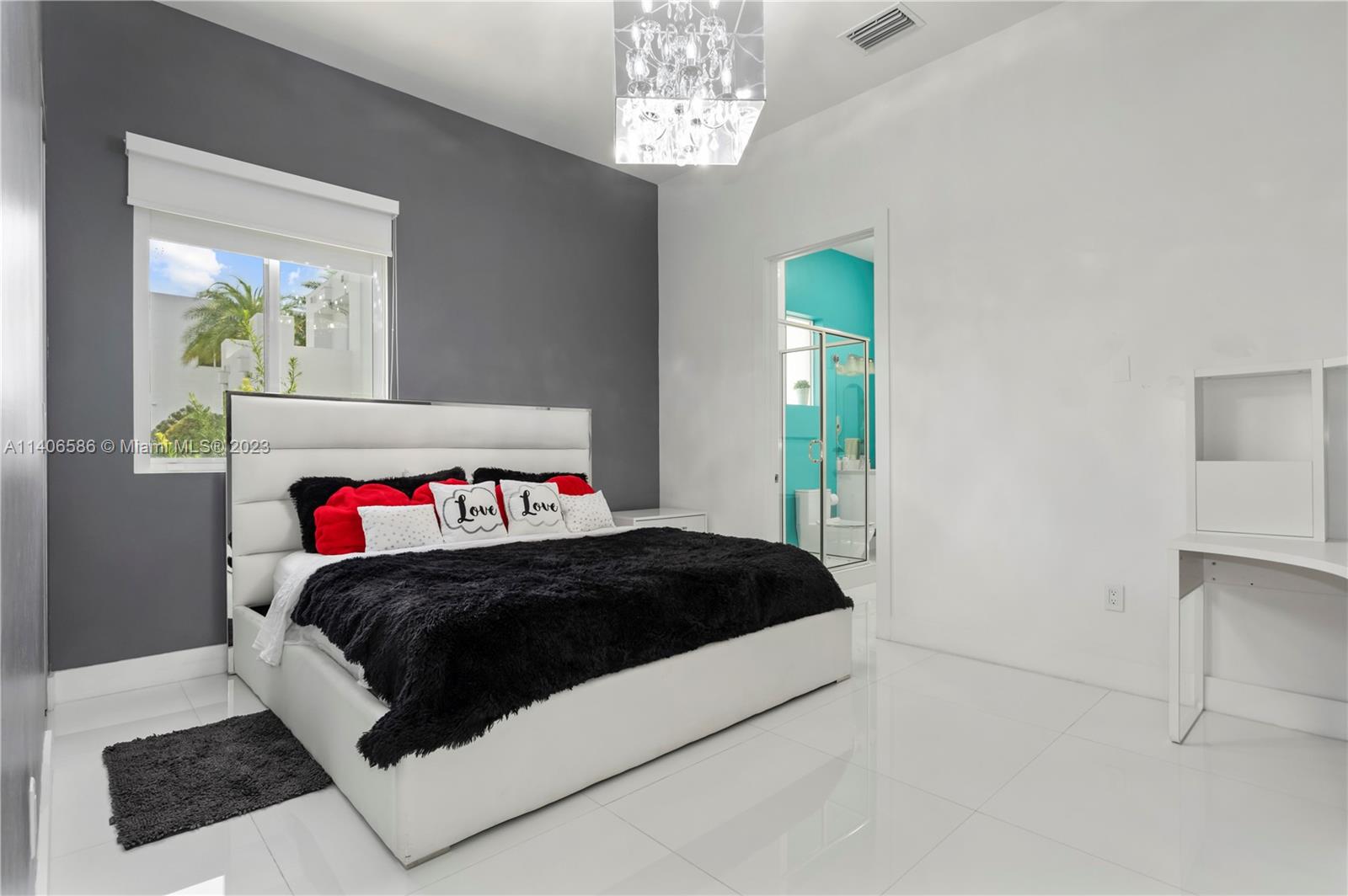 DORAL COMMONS RESIDENTIAL - Residential