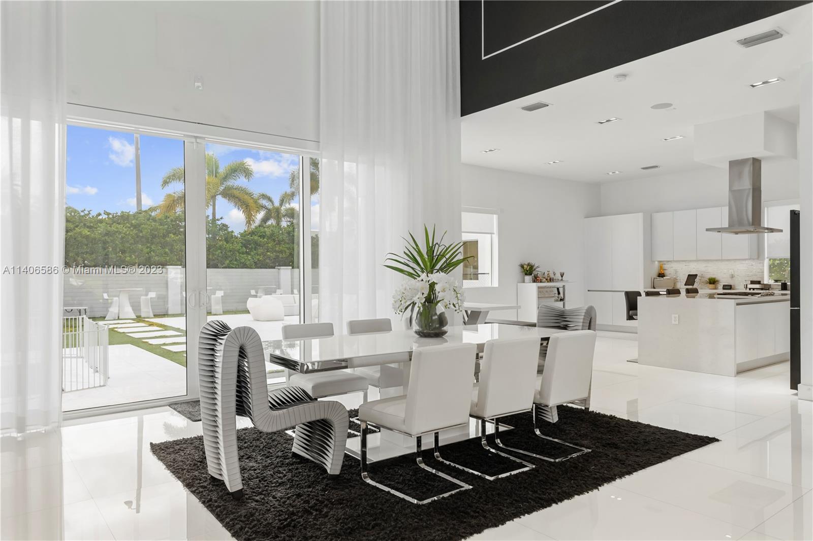 DORAL COMMONS RESIDENTIAL - Residential