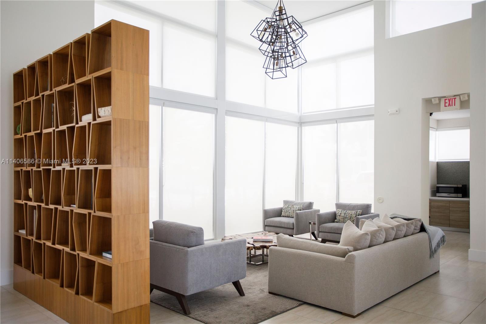 DORAL COMMONS RESIDENTIAL - Residential