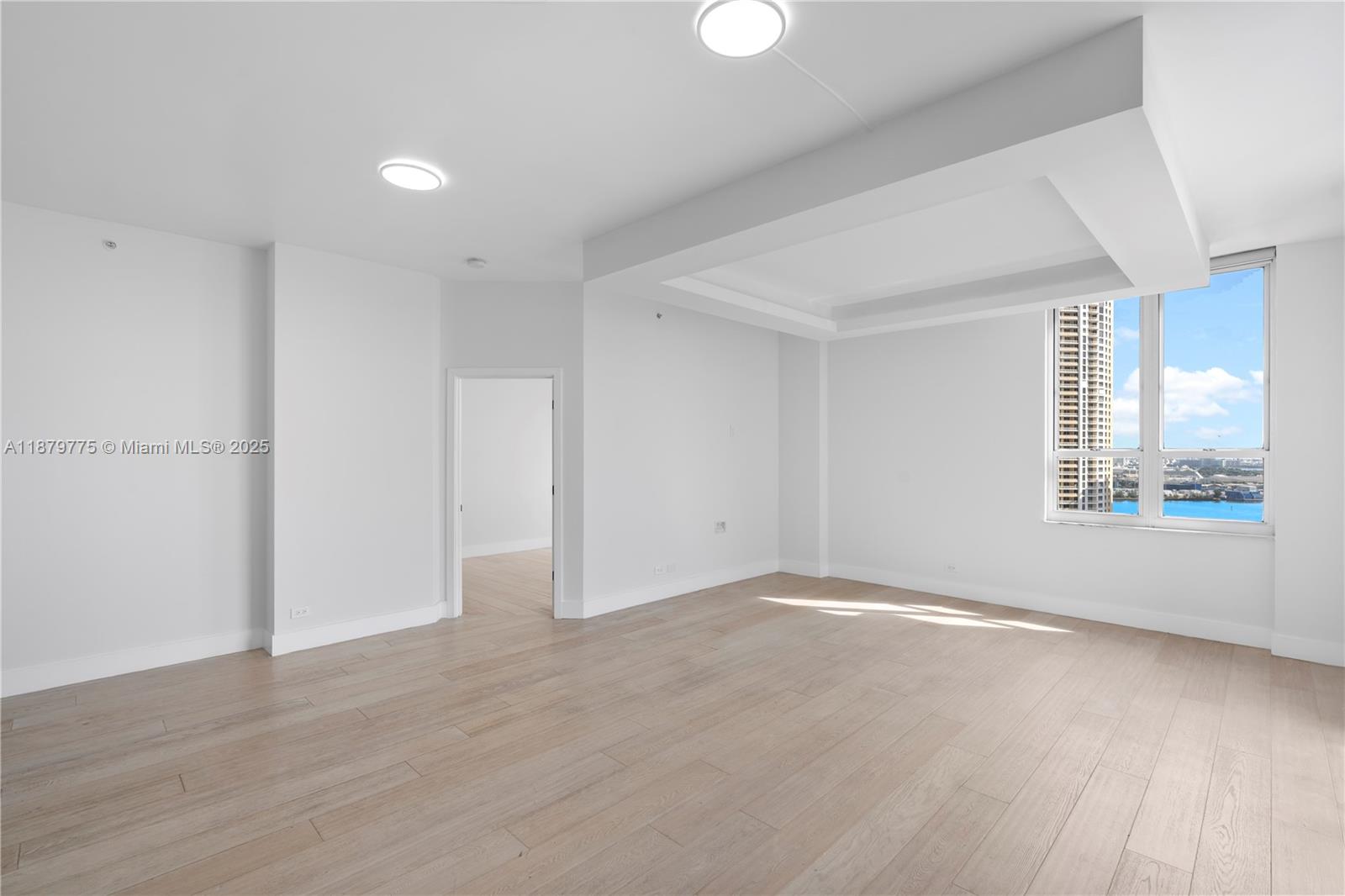 701 Brickell Key Blvd LPH-10