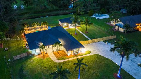 11066 N 46th Pl N West Palm Beach FL 33411