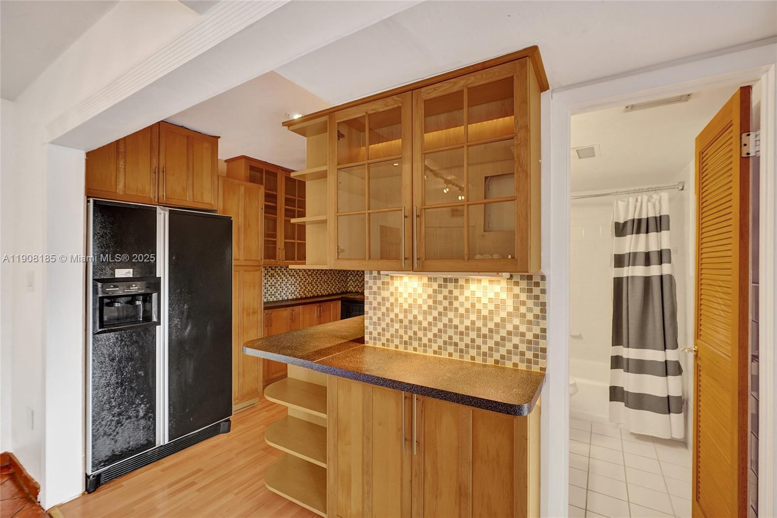 THE LEDGES CONDO - Residential