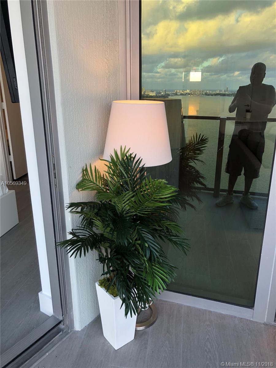 BISCAYNE BEACH - Residential Lease