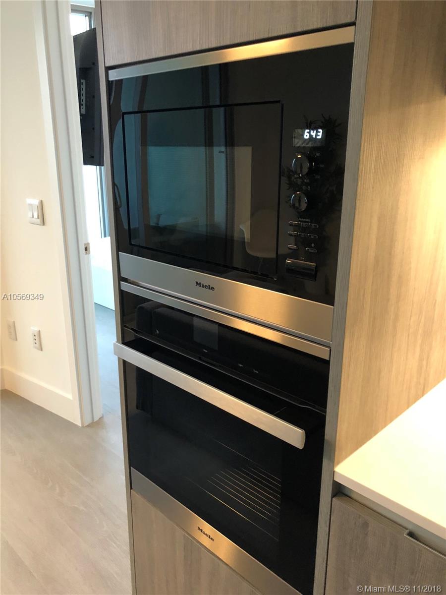 BISCAYNE BEACH - Residential Lease