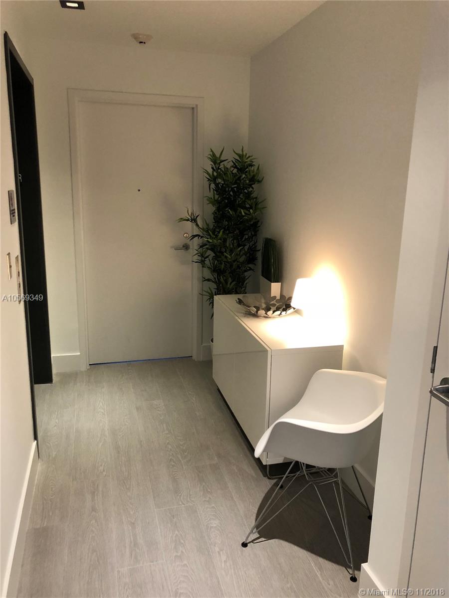 BISCAYNE BEACH - Residential Lease
