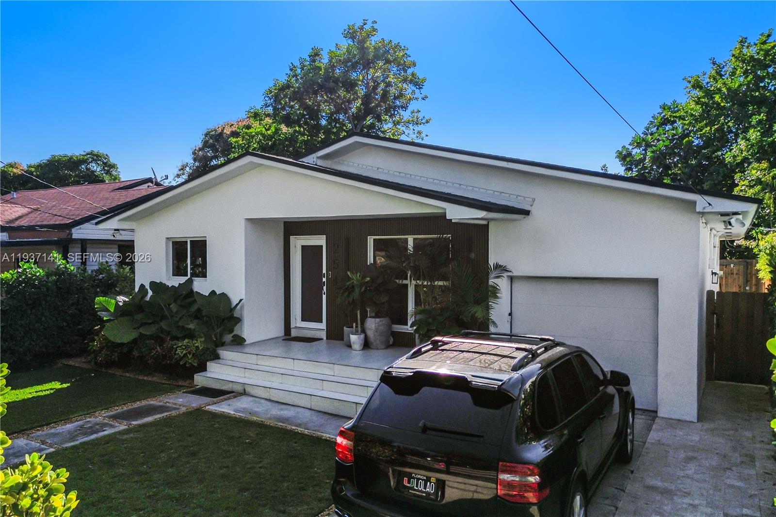 COLUMBIA PARK CORR PL - Residential