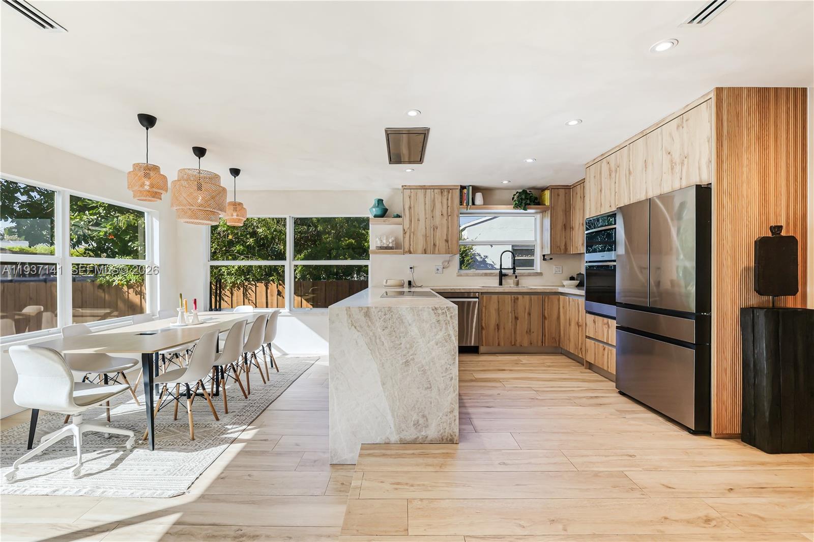 COLUMBIA PARK CORR PL - Residential