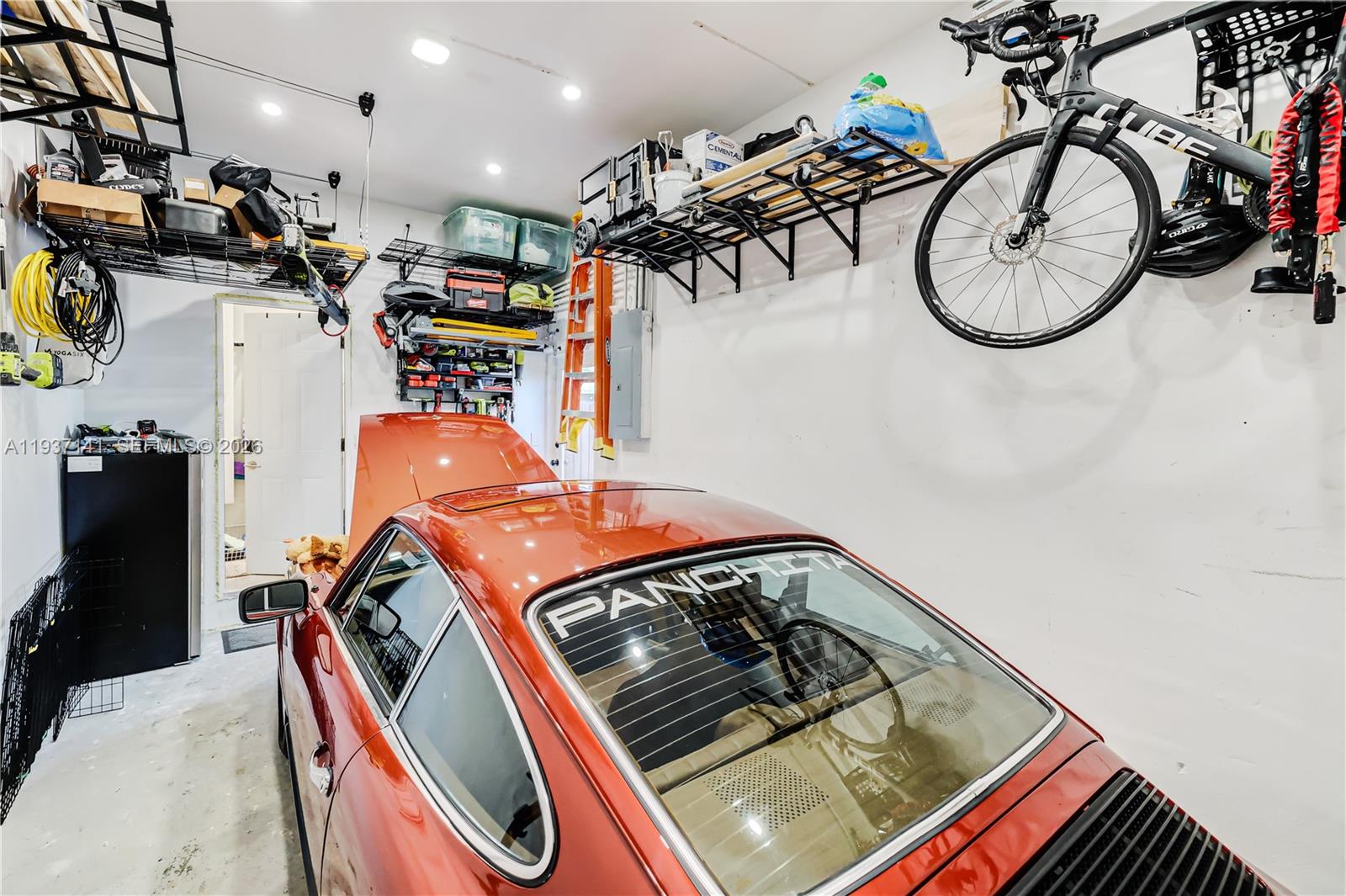 COLUMBIA PARK CORR PL - Residential