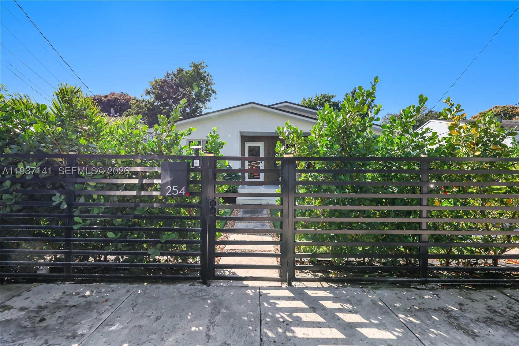 254 NW 43rd St