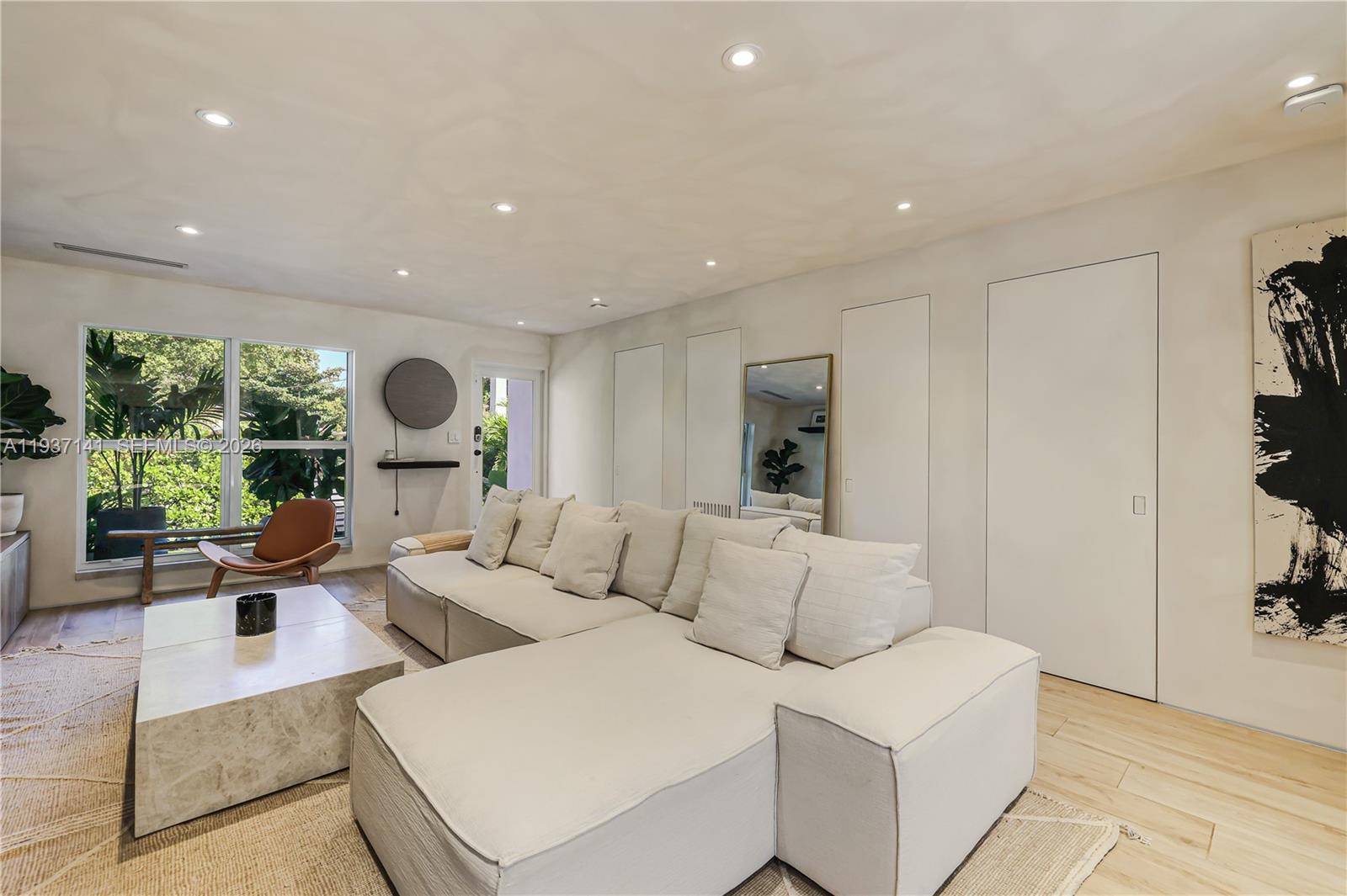 COLUMBIA PARK CORR PL - Residential