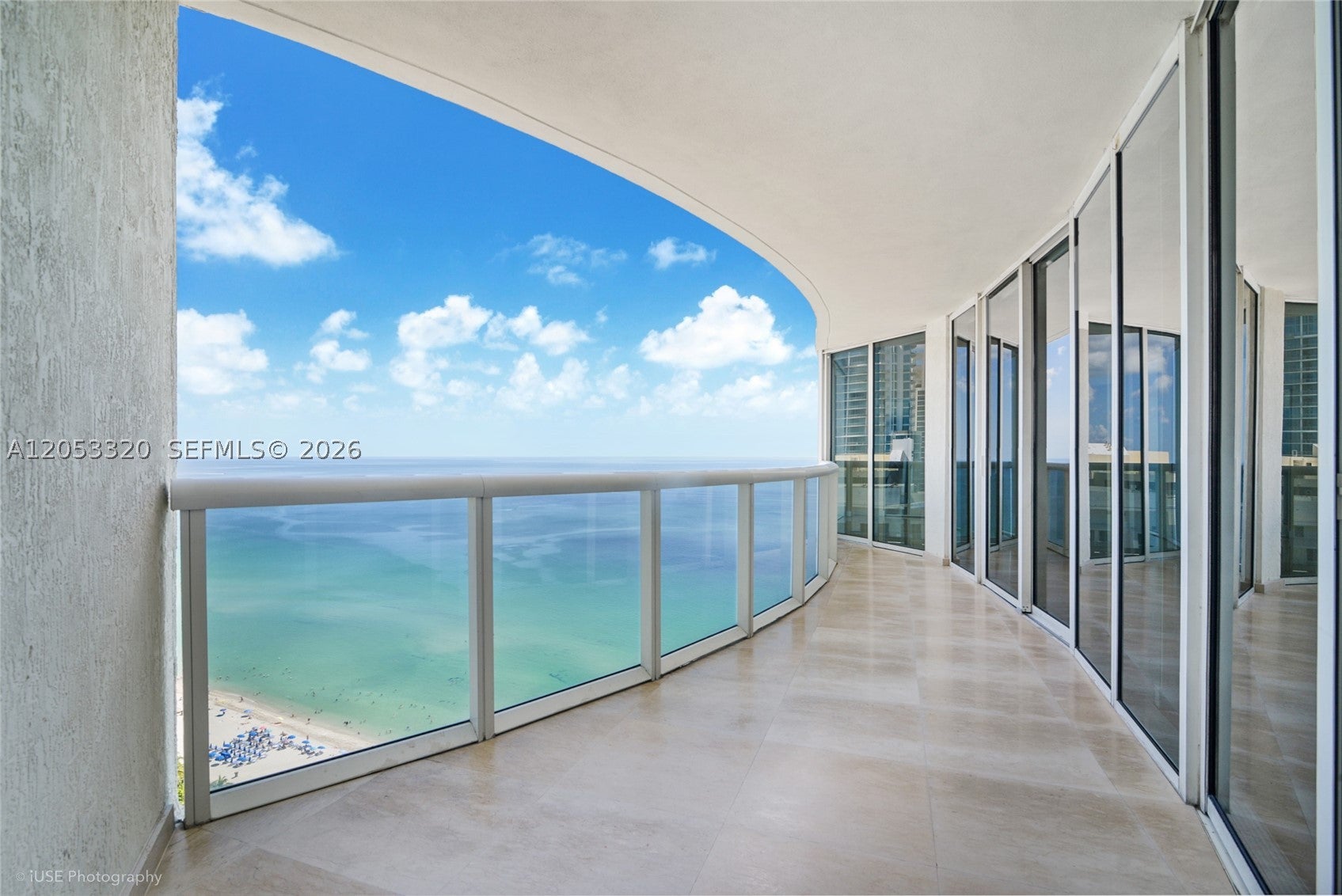 17201 Collins Ave 2502