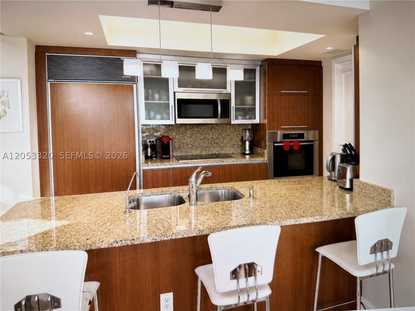 17201 Collins Ave 2502