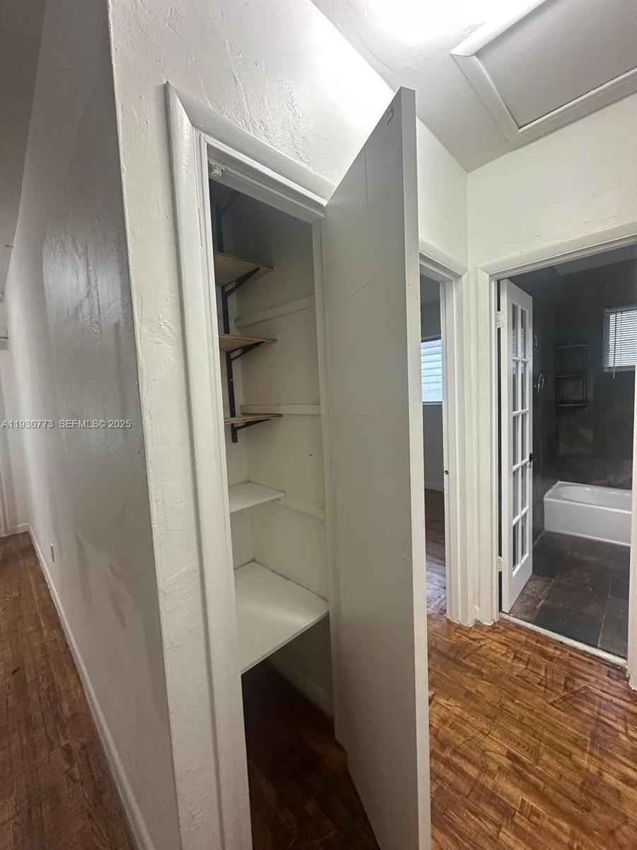 GREYNOLDS ARMS CO-OP APTS - Residential Lease