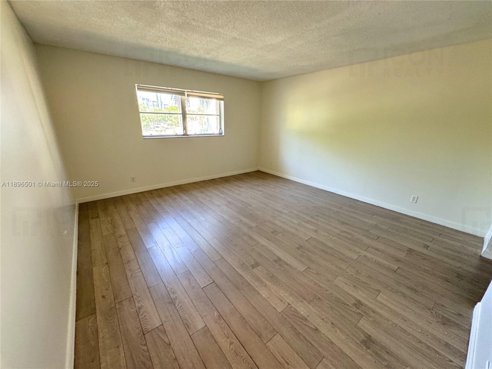 CASTLE APARTMENTS 1 CONDO - Residential Lease