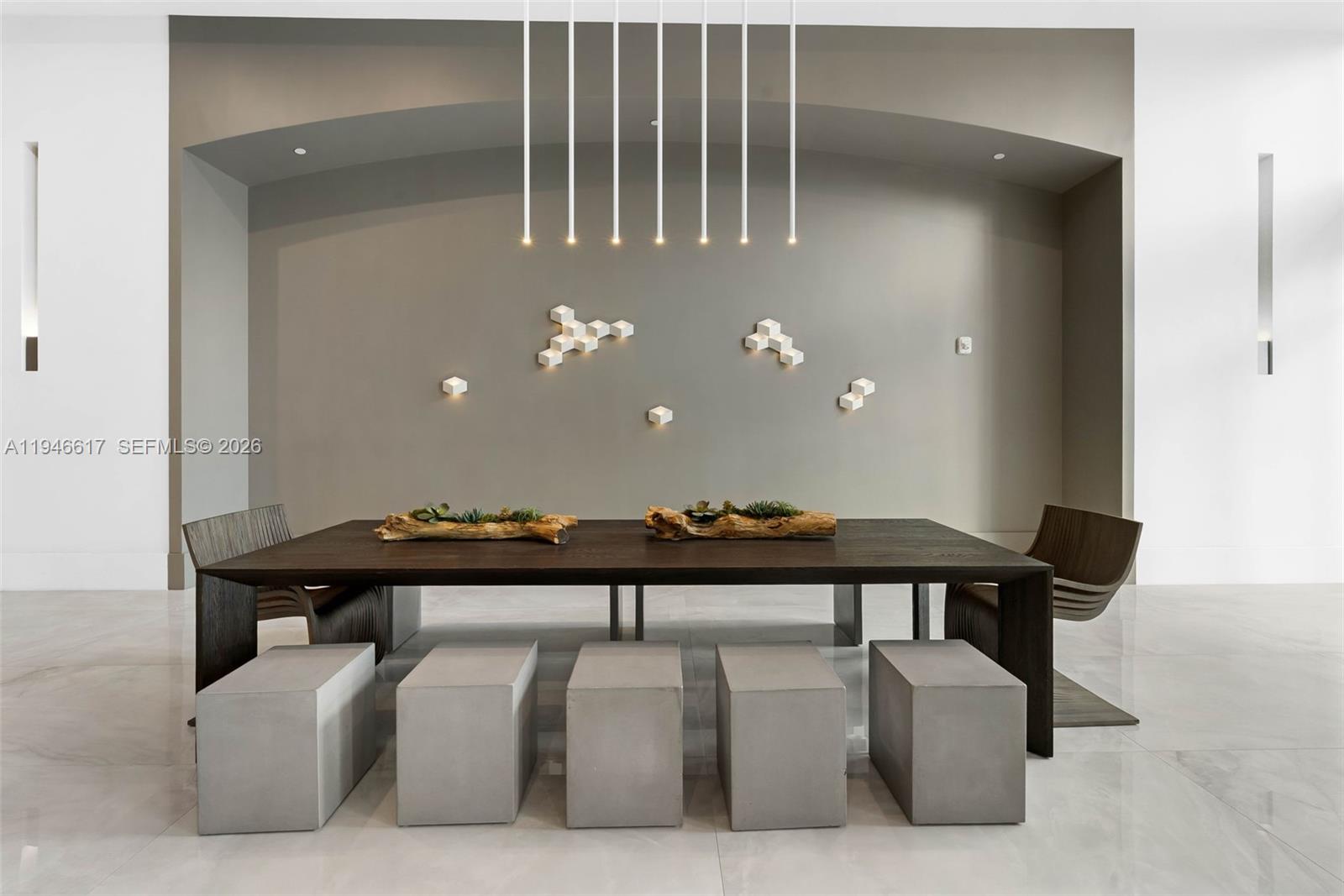 THE PENINSULA II CONDO - Residential