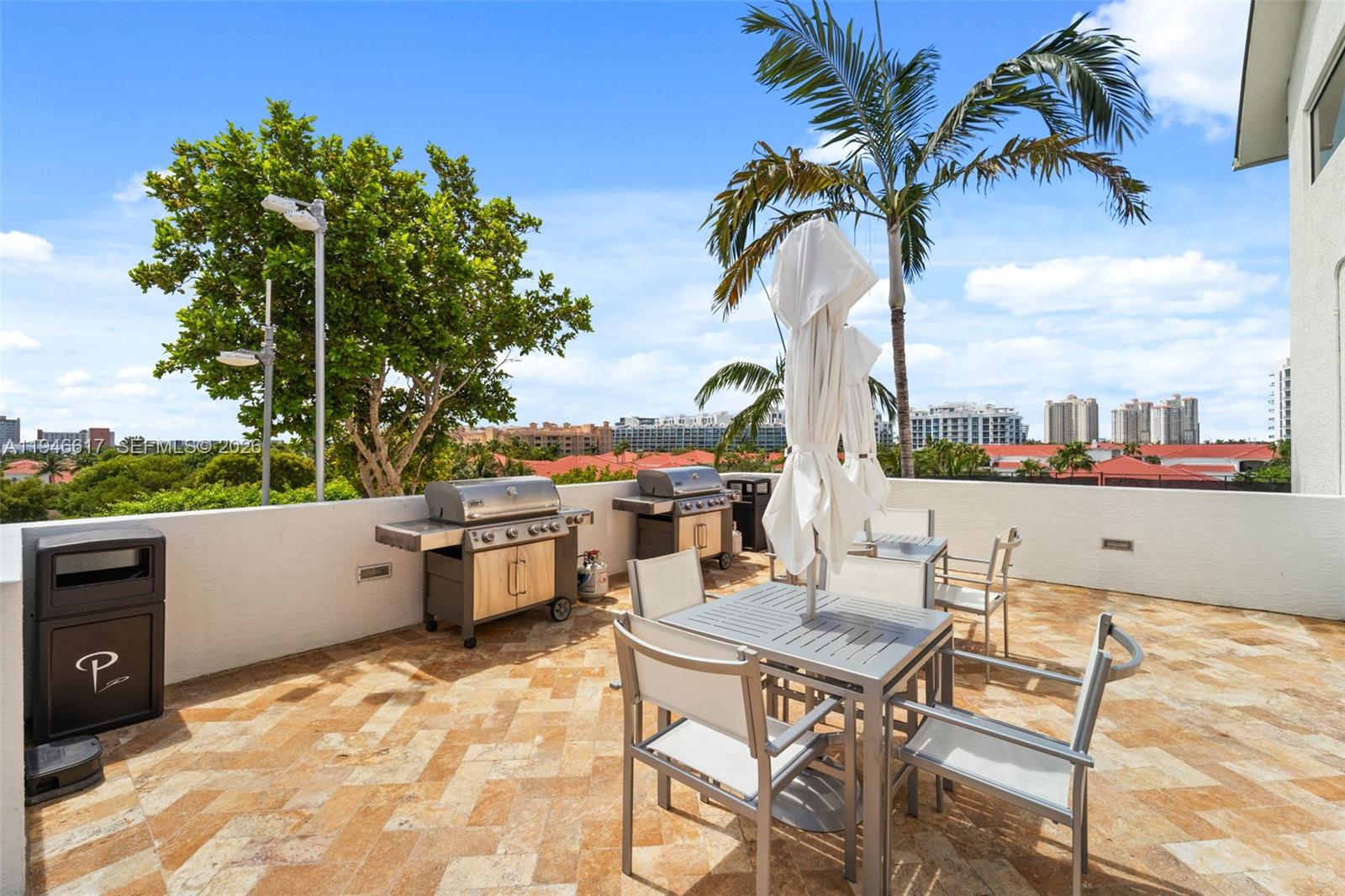 THE PENINSULA II CONDO - Residential