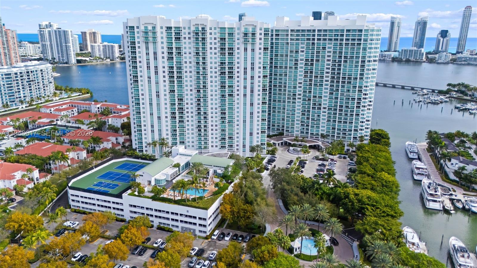 THE PENINSULA II CONDO - Residential