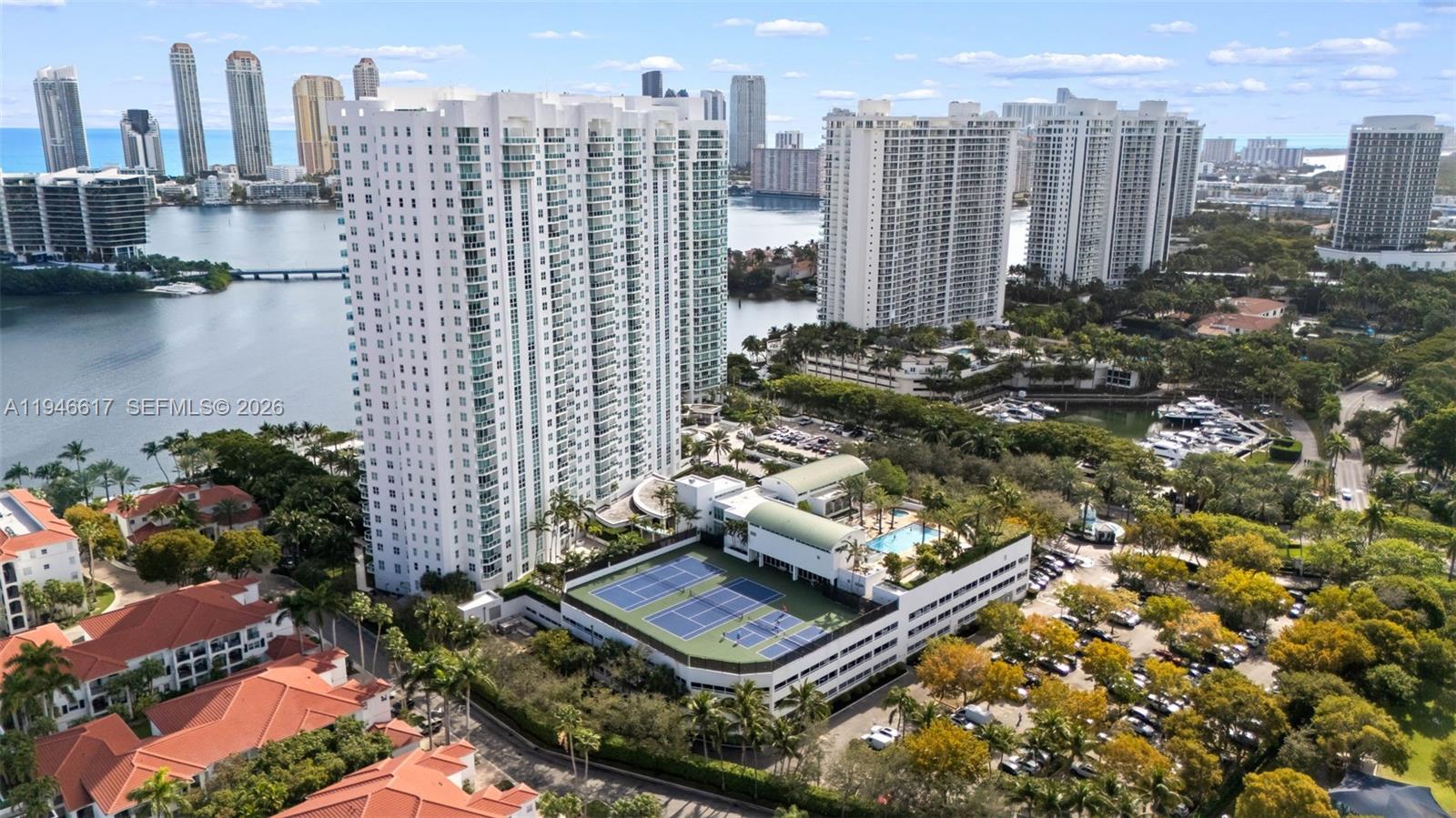 THE PENINSULA II CONDO - Residential