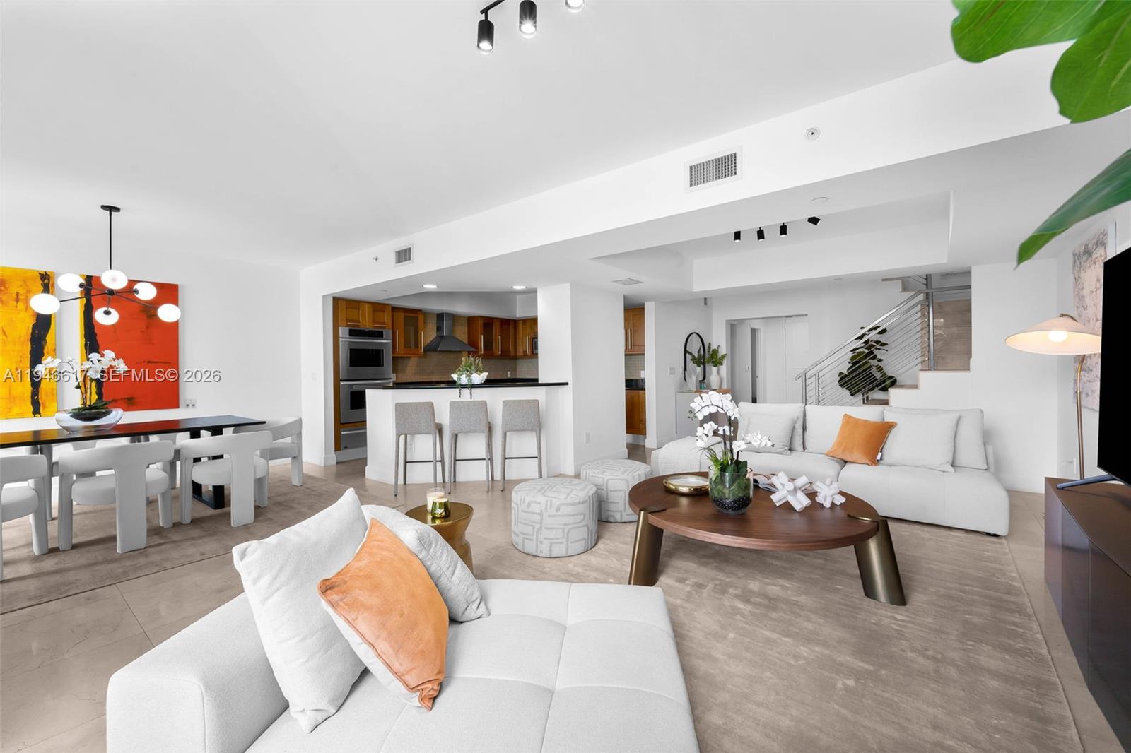 THE PENINSULA II CONDO - Residential