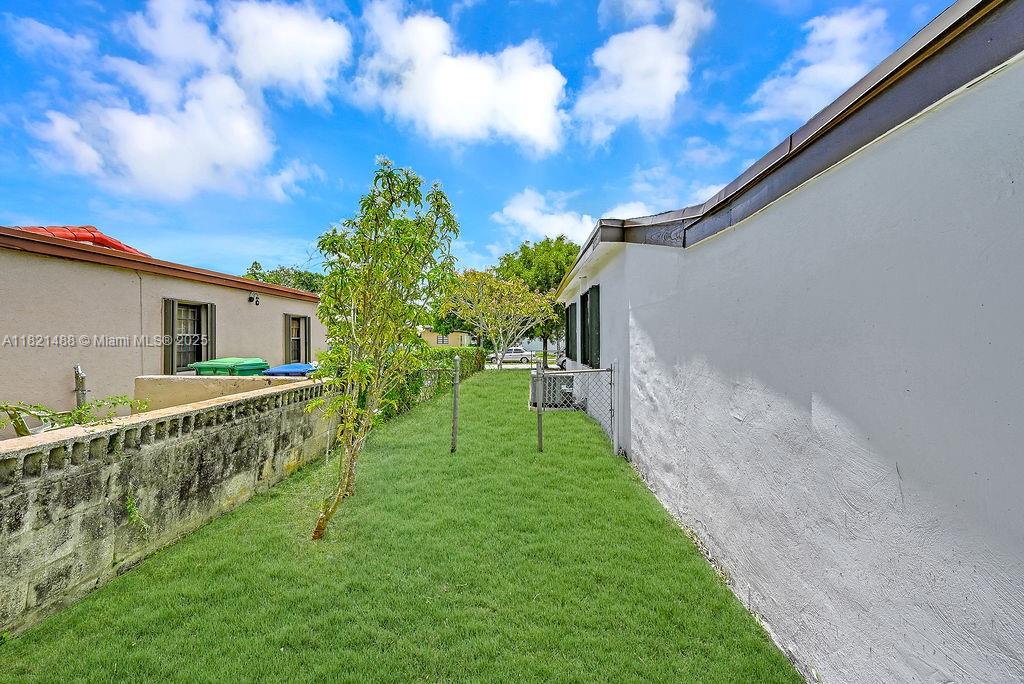 GUAVA GROVE ESTATES 1ST A - Residential