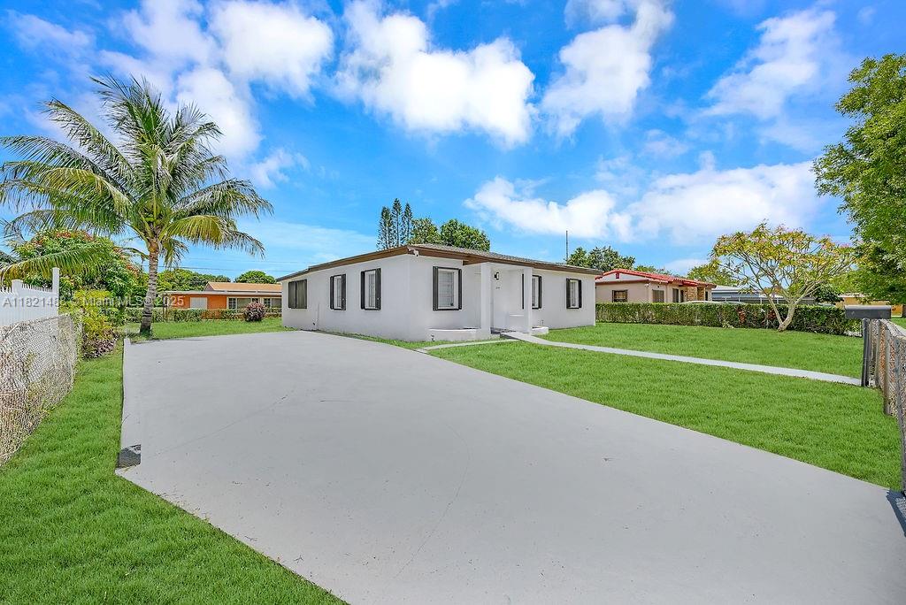 GUAVA GROVE ESTATES 1ST A - Residential