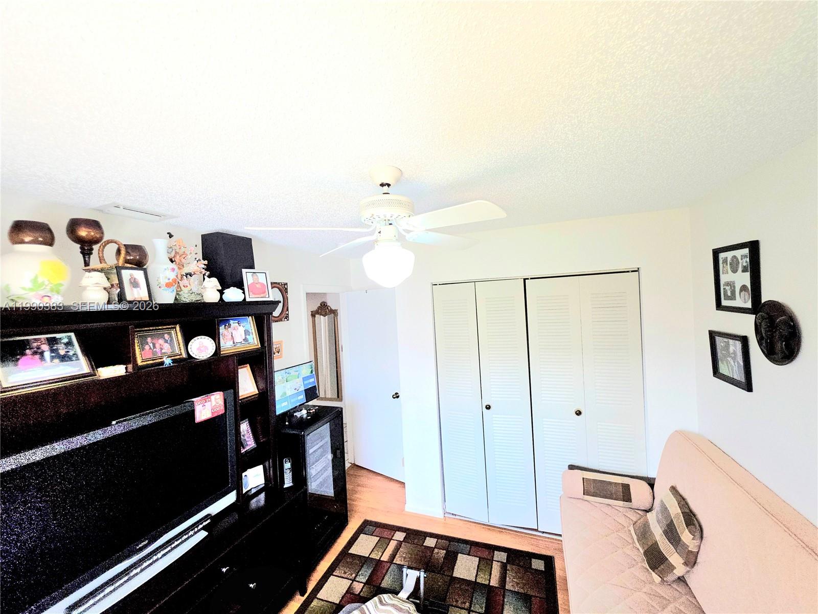 View photos, virtual tours, details... 20317 NW 33rd Ave