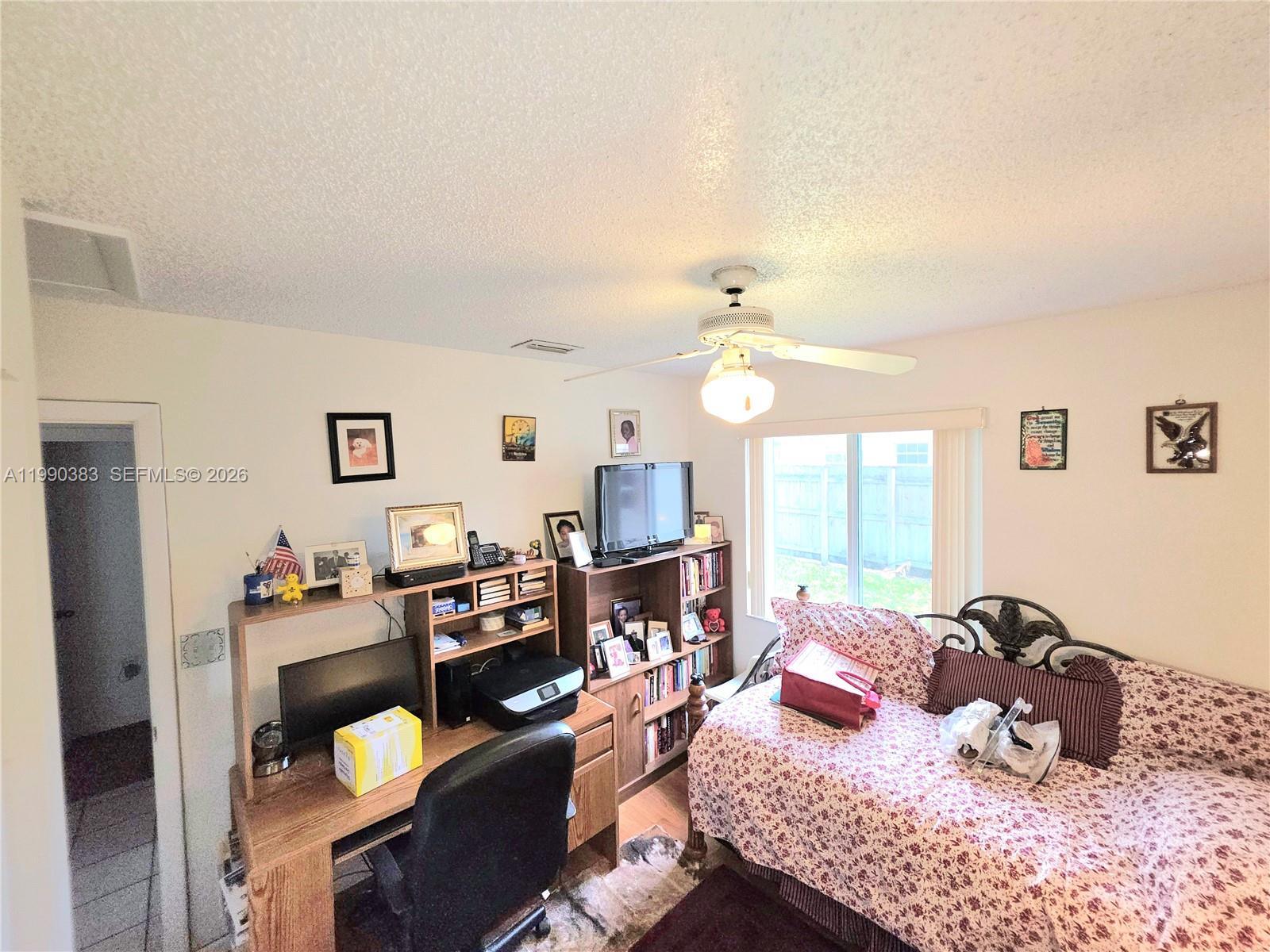 LESLIE PATIO HOMES SEC 4 - Residential