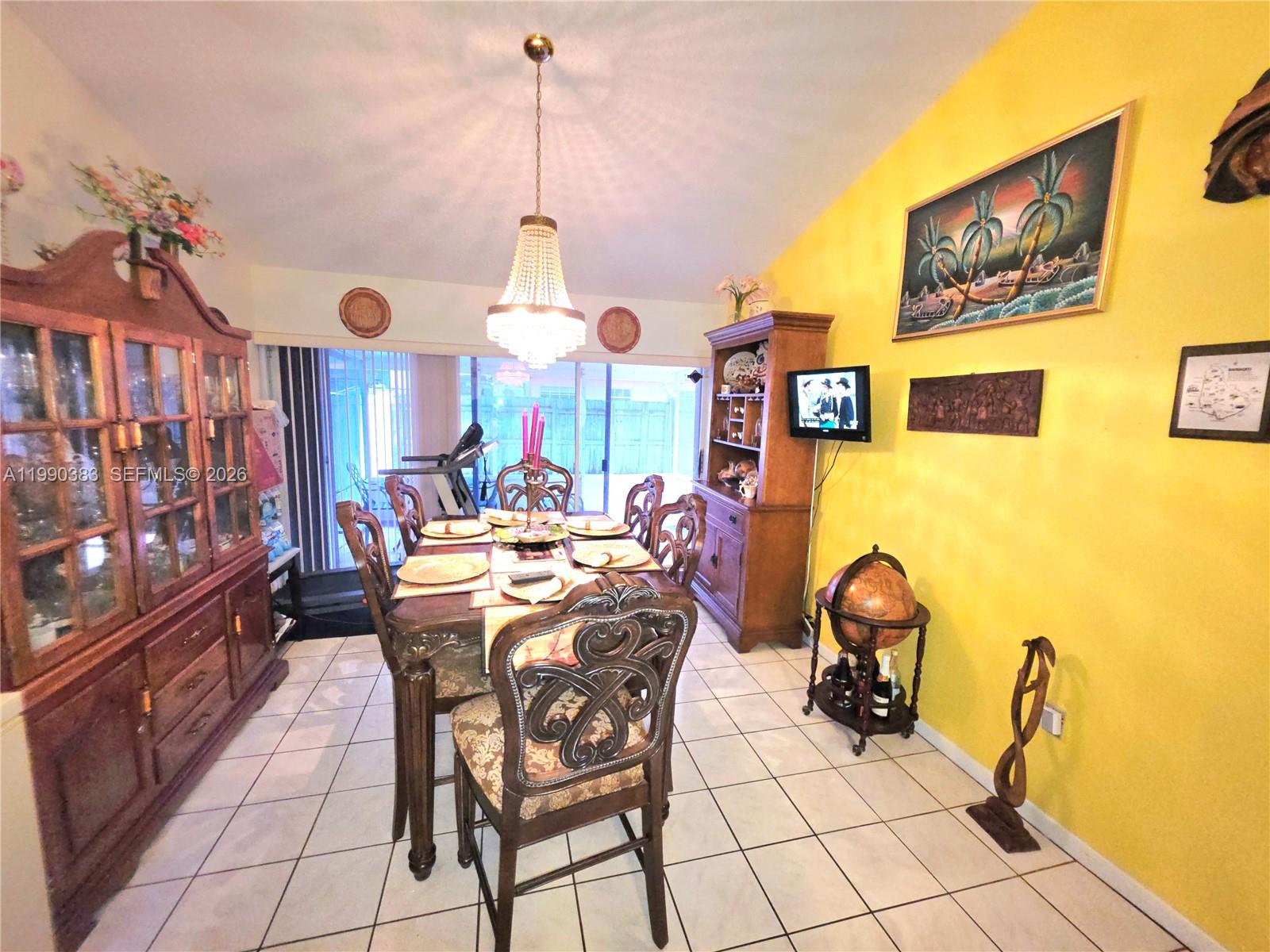 LESLIE PATIO HOMES SEC 4 - Residential