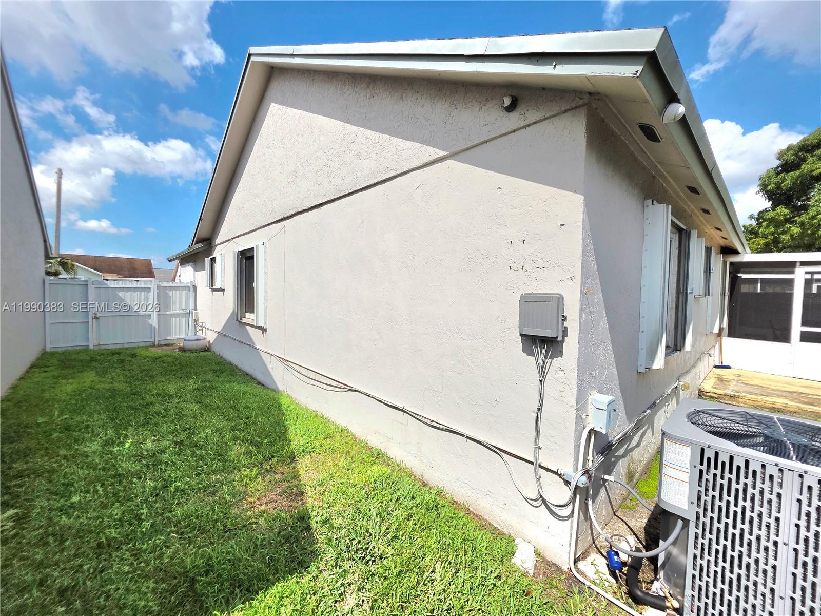 LESLIE PATIO HOMES SEC 4 - Residential