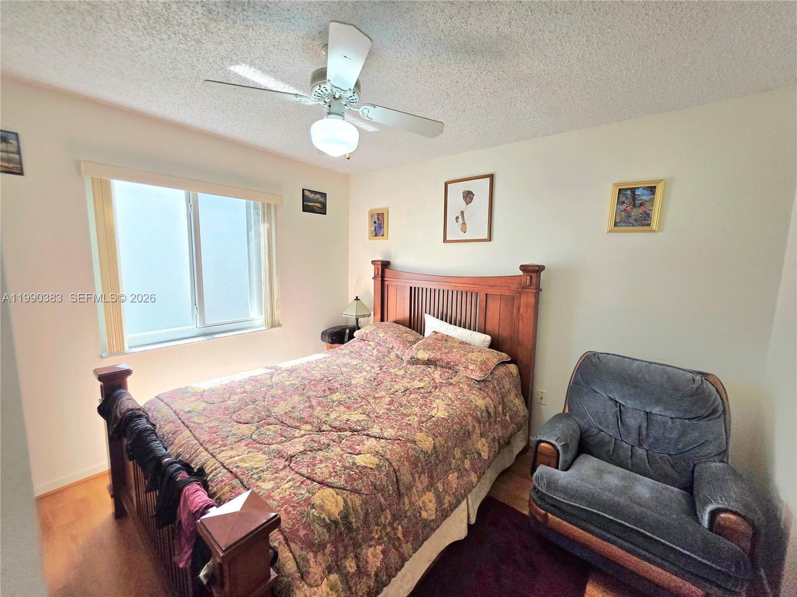 LESLIE PATIO HOMES SEC 4 - Residential