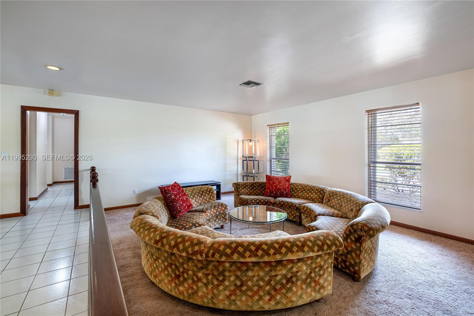 LAKESHORE SEC ONE - Residential