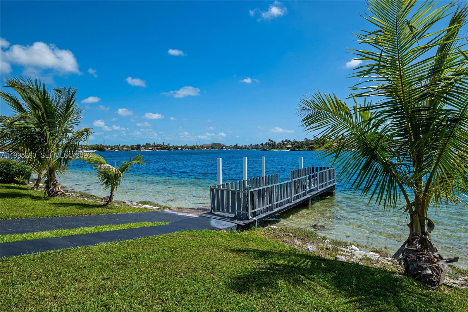 LAKESHORE SEC ONE - Residential