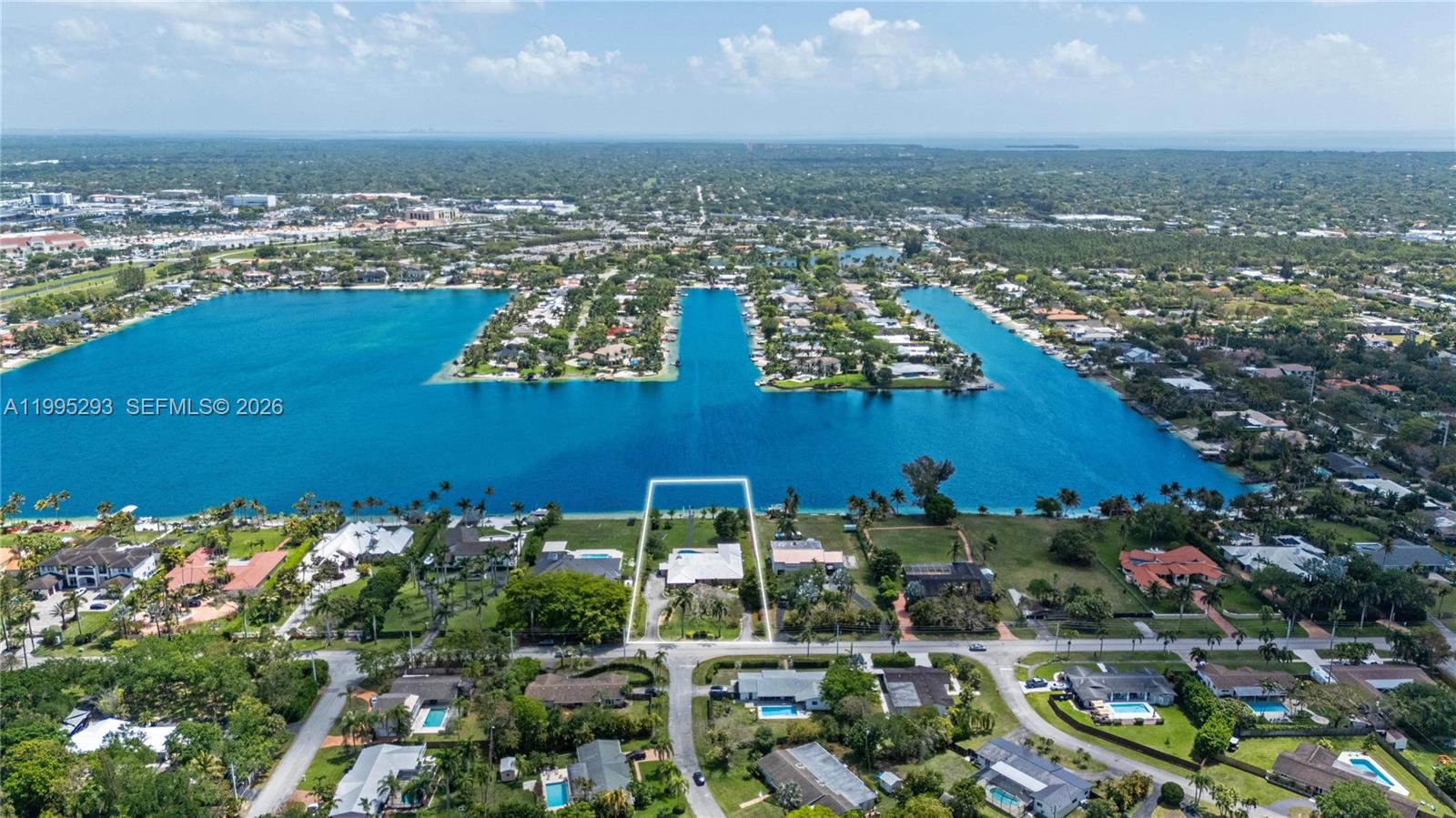 LAKESHORE SEC ONE - Residential