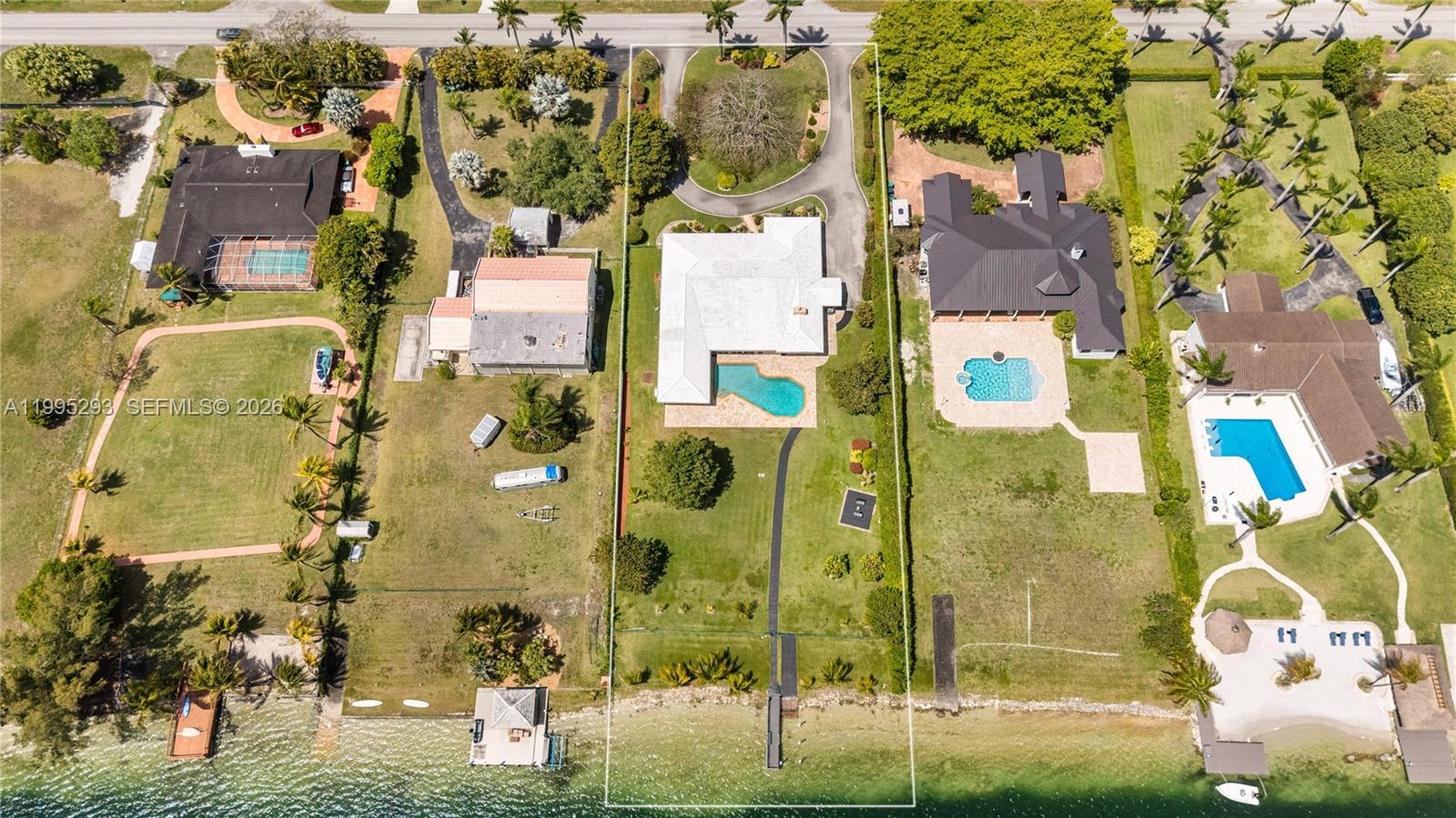 LAKESHORE SEC ONE - Residential