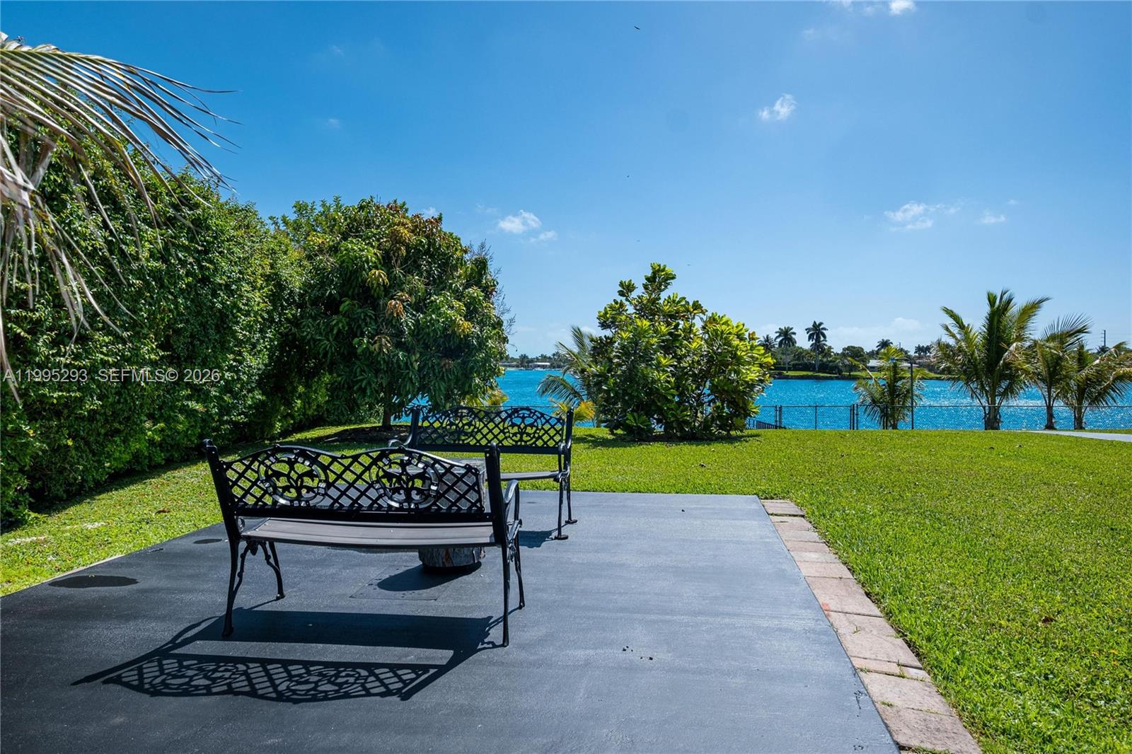 LAKESHORE SEC ONE - Residential