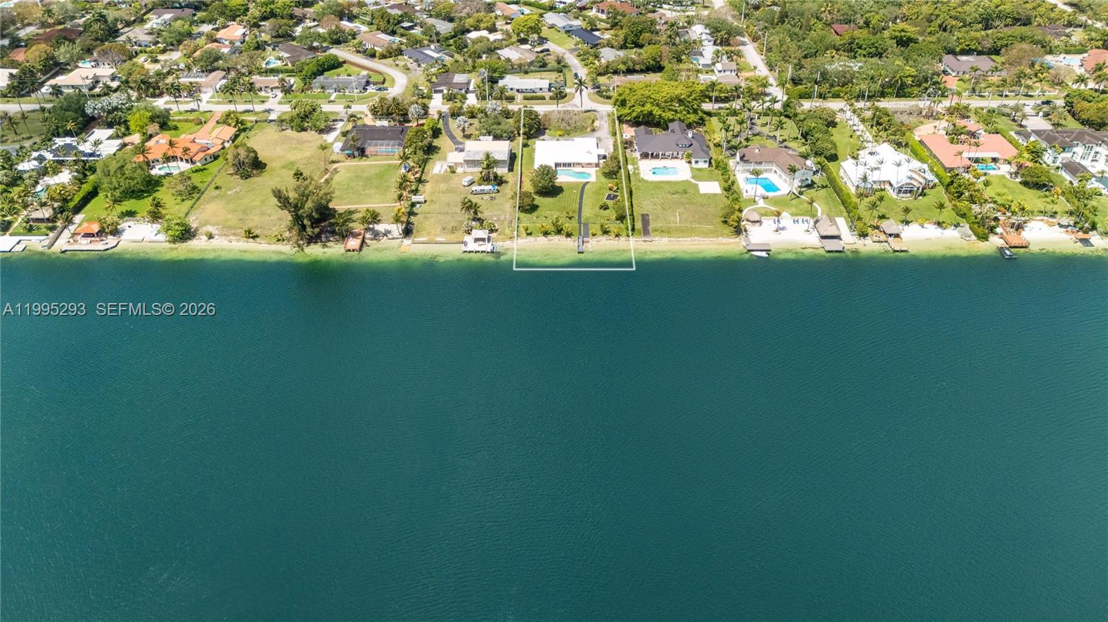 LAKESHORE SEC ONE - Residential