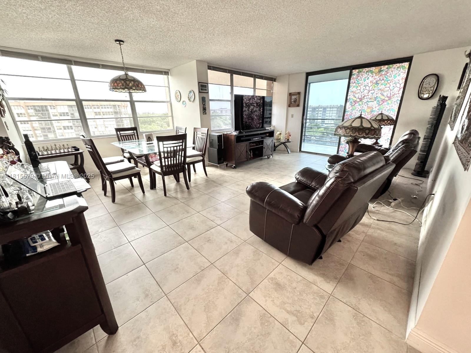 Property for Sale at 1100 Saint Charles Pl 712, Pembroke Pines, Miami-Dade County, Florida - Bedrooms: 2 
Bathrooms: 2  - $199,000