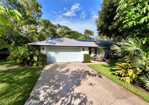 Tiny photo for 172 Wild Pine Rd, Wellington, FL 33414 (MLS # A12039229)
