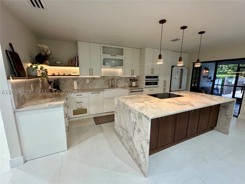 Photo of 172 Wild Pine Rd, Wellington, FL 33414 (MLS # A12039229)
