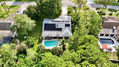 Tiny photo for 172 Wild Pine Rd, Wellington, FL 33414 (MLS # A12039229)