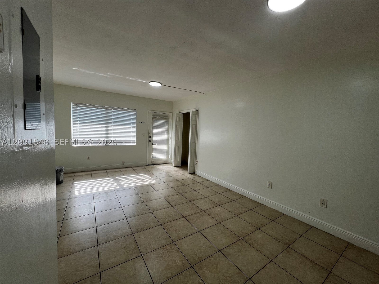 2072 NE 169th St 8
