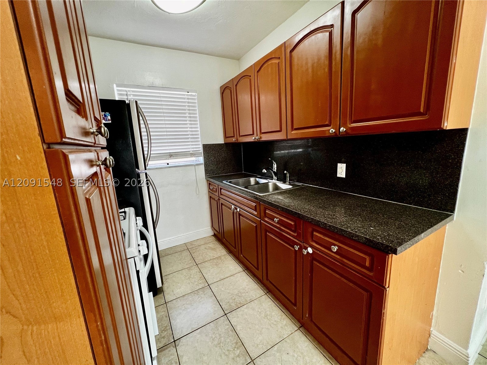 2072 NE 169th St 8
