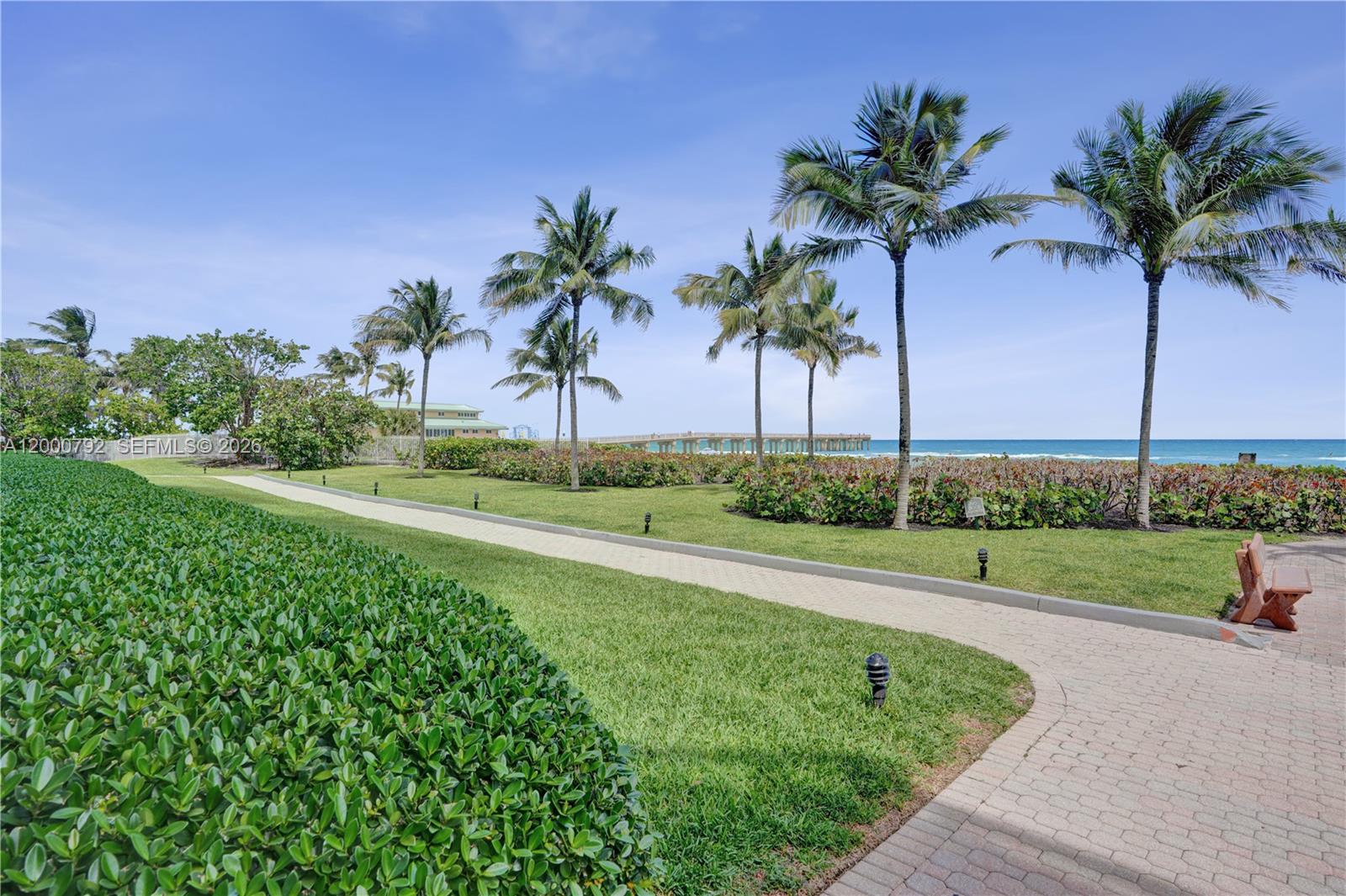 OCEANIA III CONDO - Residential