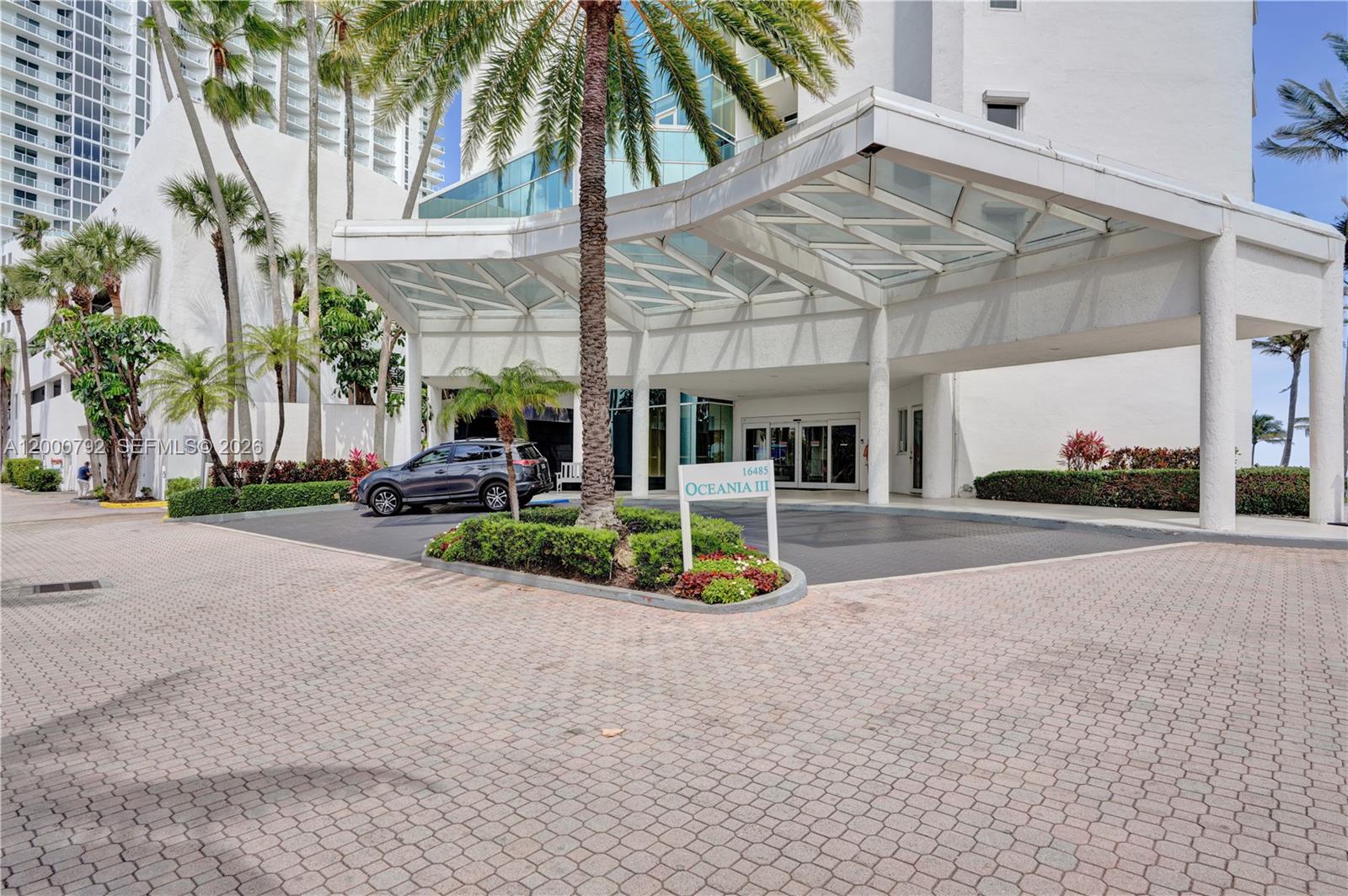 OCEANIA III CONDO - Residential