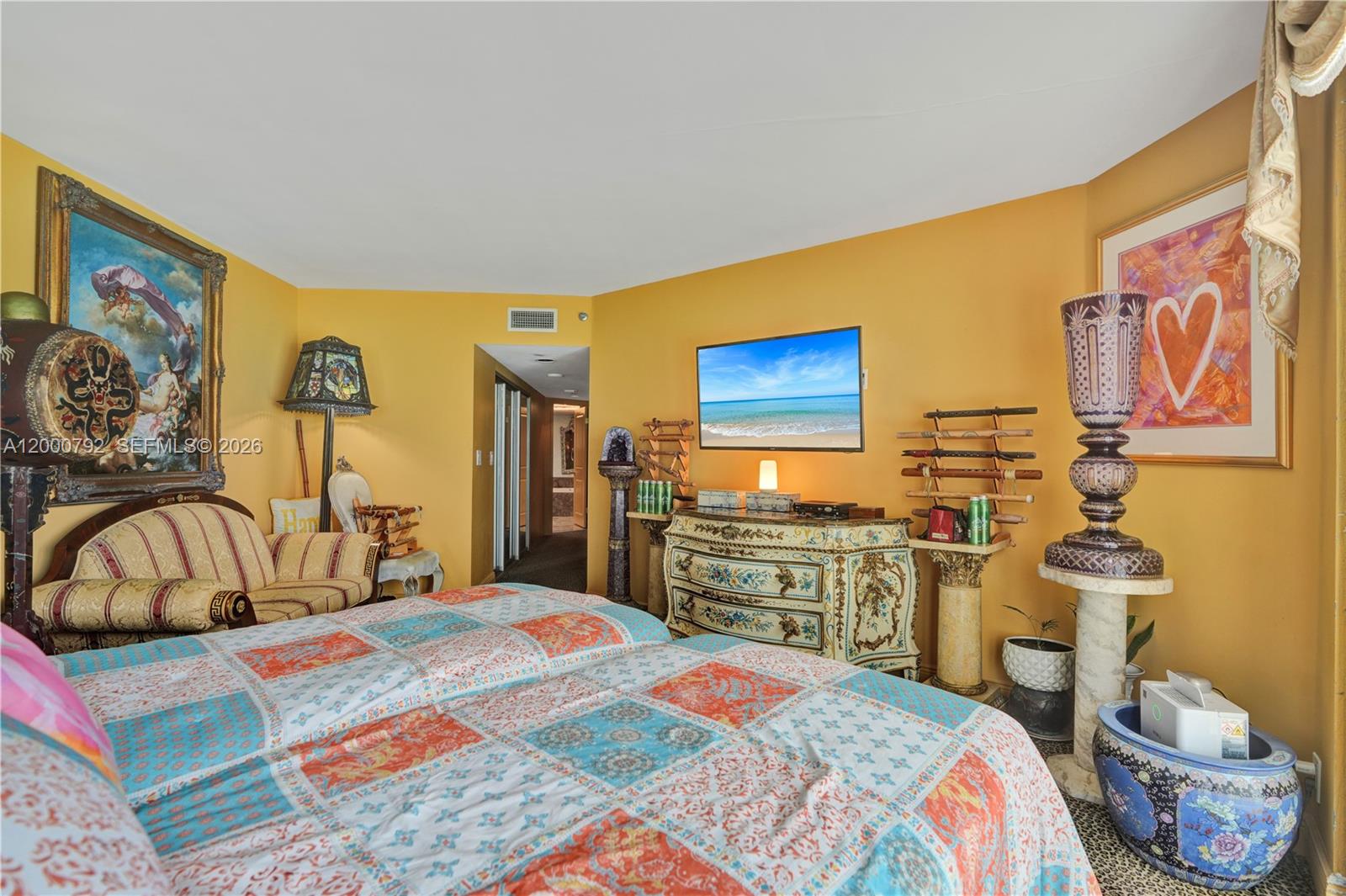 OCEANIA III CONDO - Residential