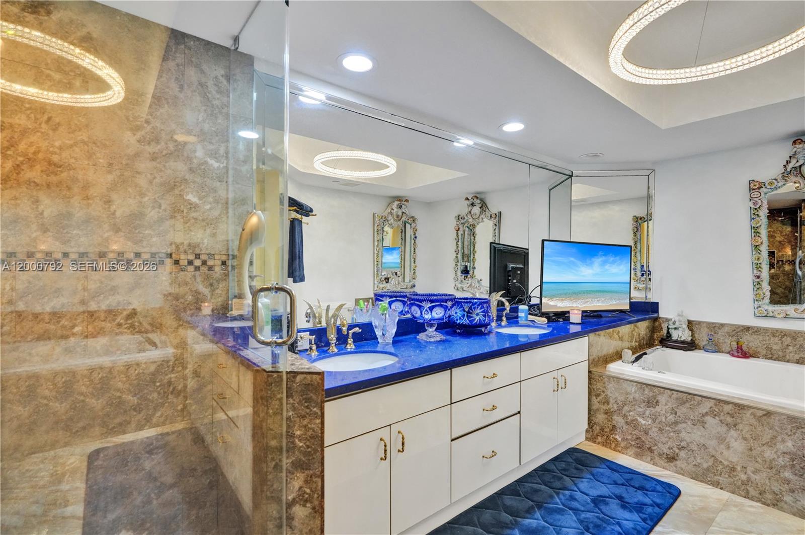 OCEANIA III CONDO - Residential