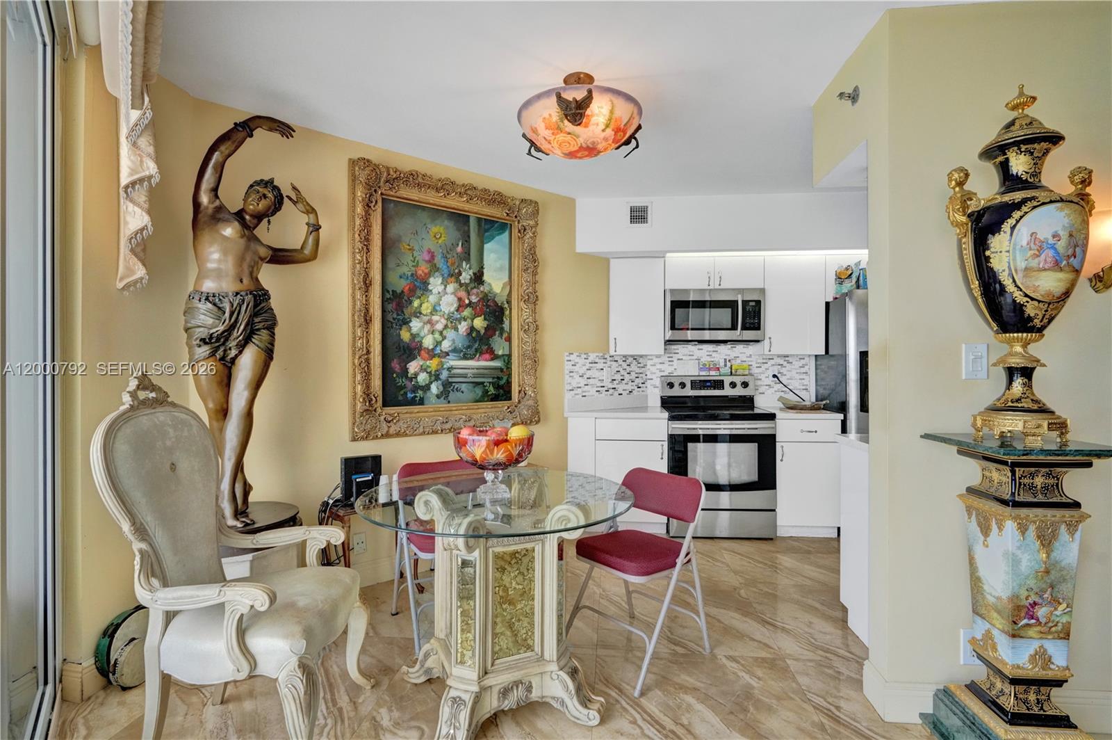 OCEANIA III CONDO - Residential