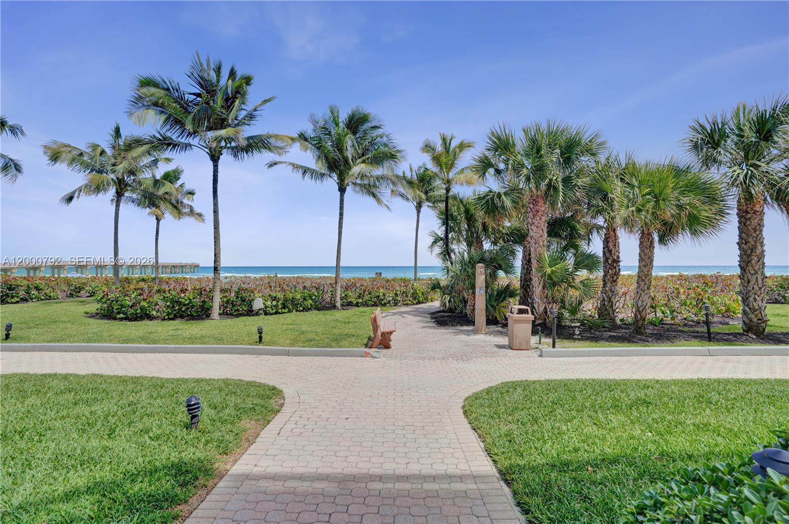 OCEANIA III CONDO - Residential